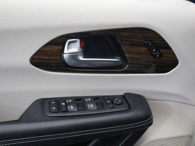 used 2021 Chrysler Pacifica car, priced at $15,829