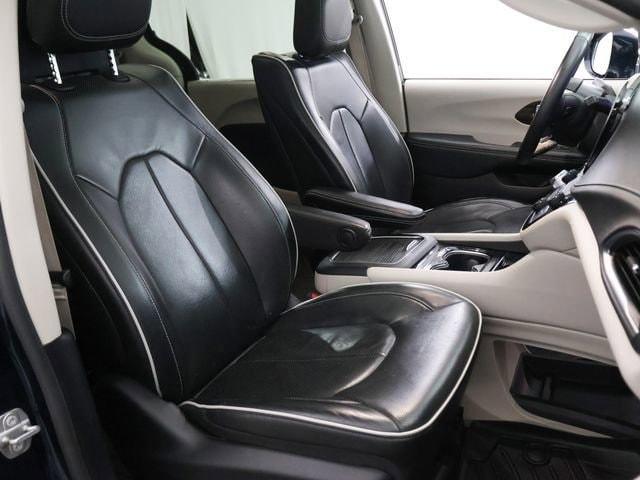 used 2021 Chrysler Pacifica car, priced at $15,829