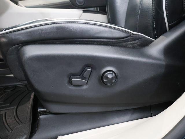 used 2021 Chrysler Pacifica car, priced at $15,829