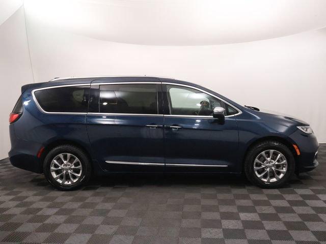 used 2021 Chrysler Pacifica car, priced at $15,829