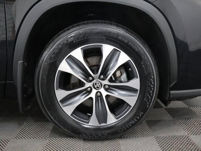 used 2024 Toyota Highlander Hybrid car, priced at $44,146