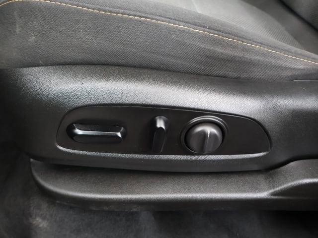 used 2021 Chevrolet Traverse car, priced at $18,823