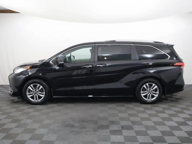 used 2022 Toyota Sienna car, priced at $43,089