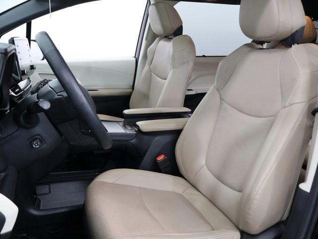 used 2022 Toyota Sienna car, priced at $43,089