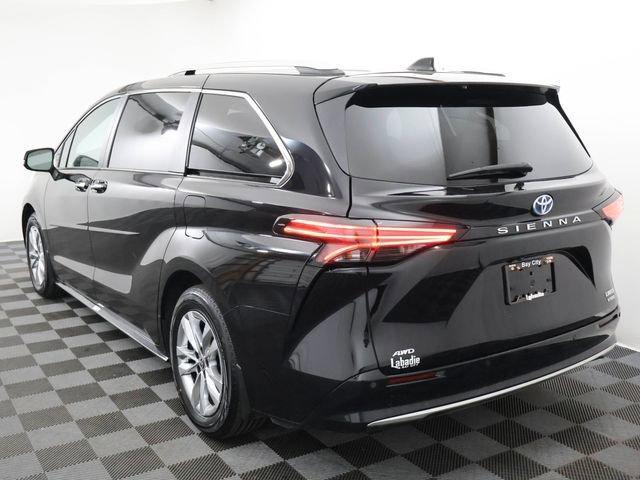 used 2022 Toyota Sienna car, priced at $43,089