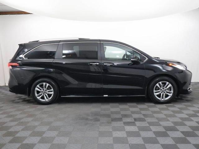 used 2022 Toyota Sienna car, priced at $43,089