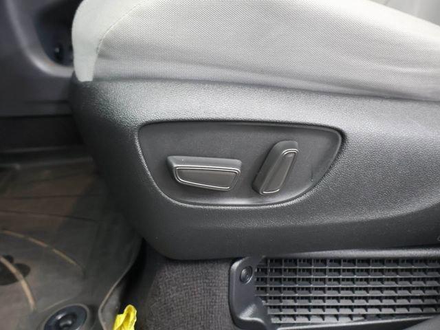 used 2023 Toyota Sienna car, priced at $41,011