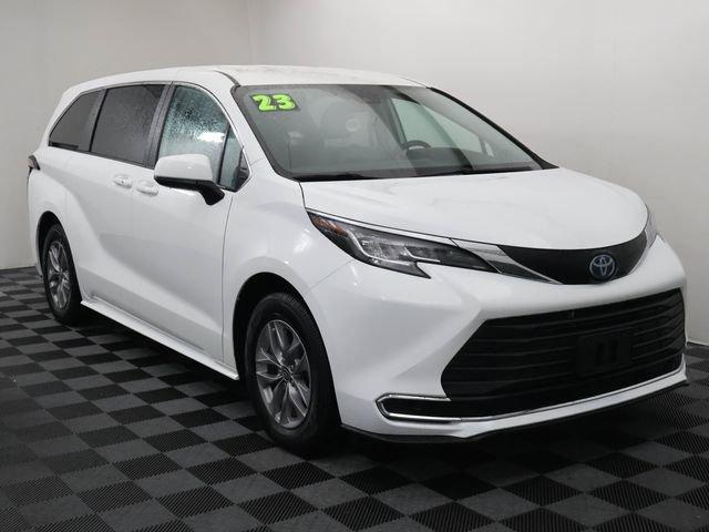 used 2023 Toyota Sienna car, priced at $41,011