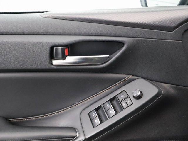 used 2020 Toyota Avalon Hybrid car, priced at $18,290