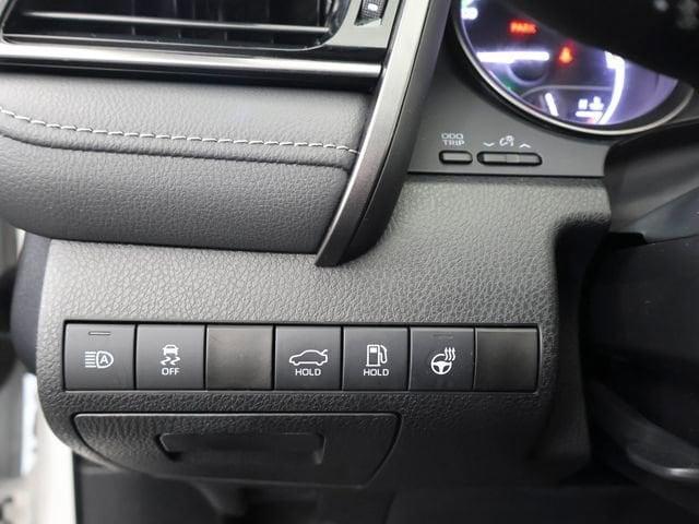 used 2022 Toyota Camry Hybrid car, priced at $27,449