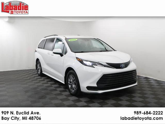 used 2024 Toyota Sienna car, priced at $46,029