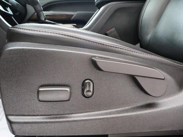 used 2021 GMC Canyon car, priced at $27,439