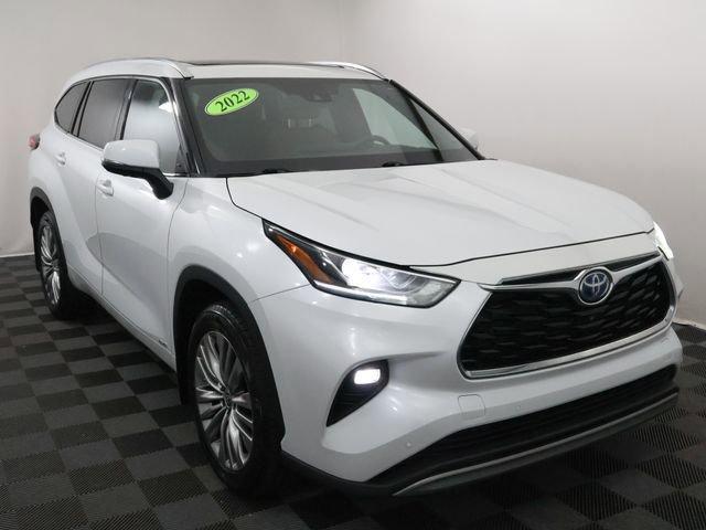 used 2022 Toyota Highlander Hybrid car, priced at $42,777