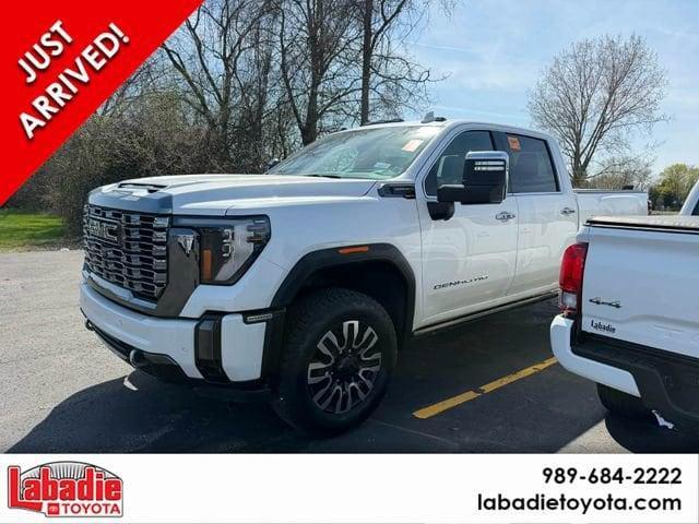 used 2024 GMC Sierra 2500 car, priced at $76,752