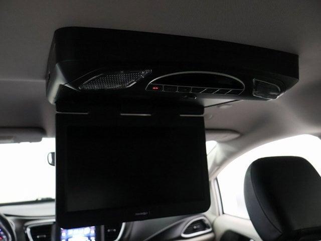 used 2020 Chrysler Pacifica car, priced at $16,626