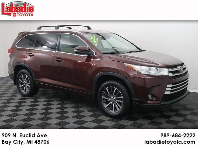 used 2017 Toyota Highlander car, priced at $21,336