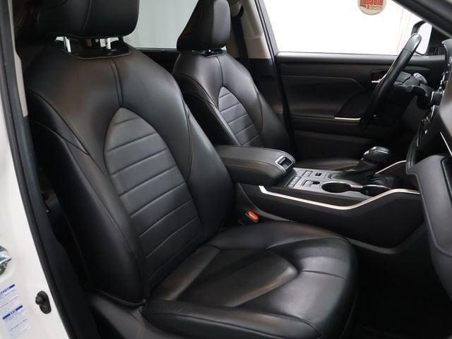 used 2021 Toyota Highlander car, priced at $26,146