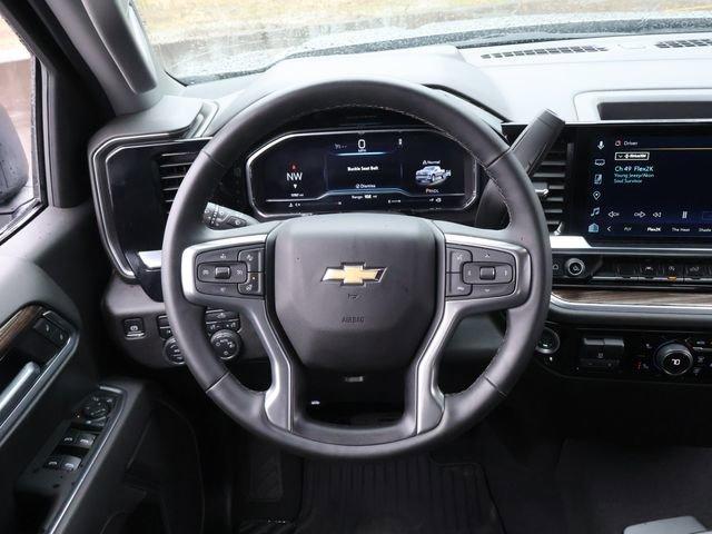 used 2025 Chevrolet Silverado 1500 car, priced at $39,900