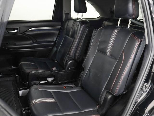 used 2019 Toyota Highlander car, priced at $32,925