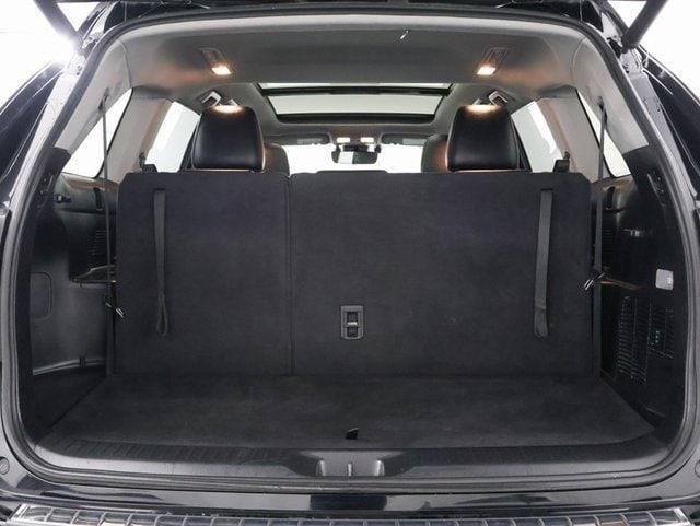 used 2019 Toyota Highlander Hybrid car, priced at $24,844