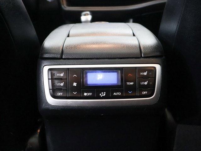 used 2019 Toyota Highlander Hybrid car, priced at $24,844