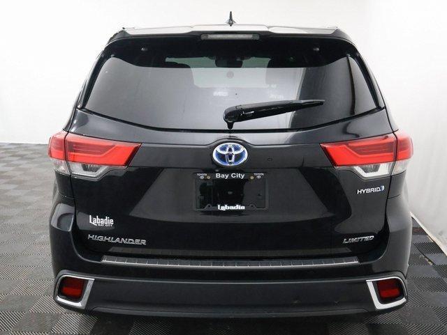 used 2019 Toyota Highlander Hybrid car, priced at $24,844