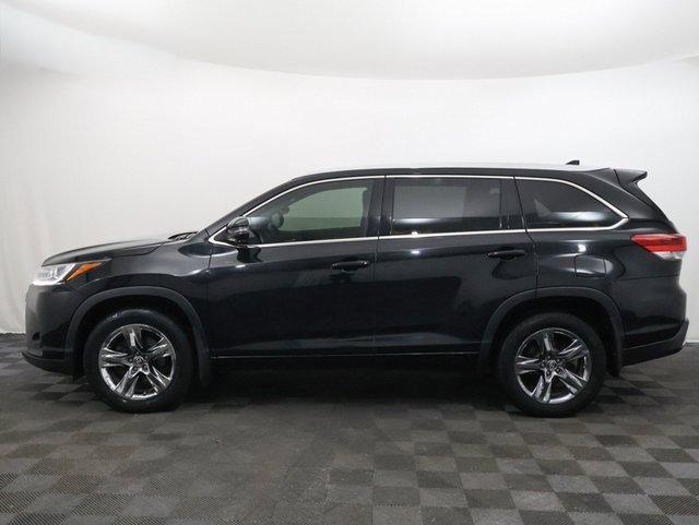 used 2019 Toyota Highlander Hybrid car, priced at $24,844