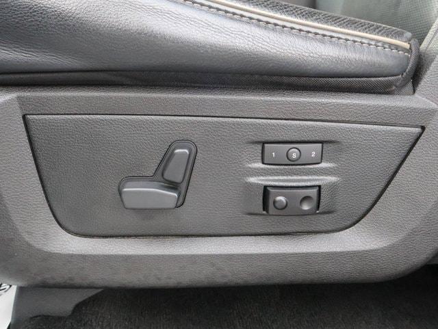 used 2016 Ram 1500 car, priced at $20,264