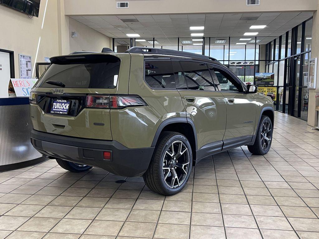 new 2026 Jeep Cherokee car, priced at $45,085
