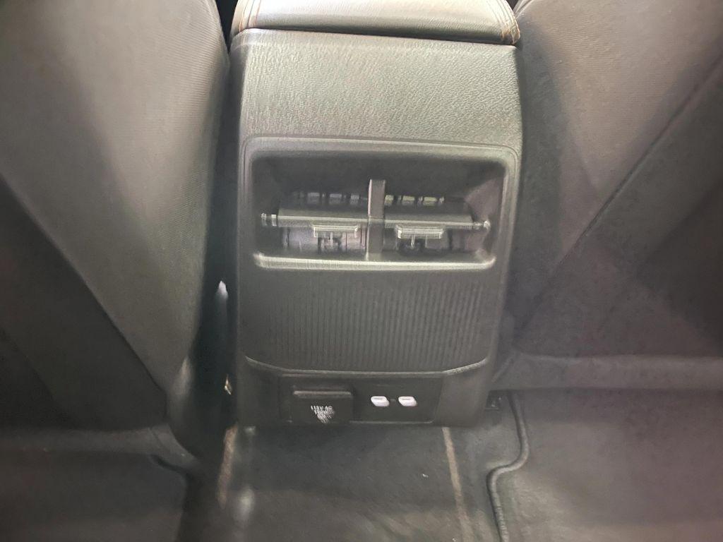new 2026 Jeep Cherokee car, priced at $45,085
