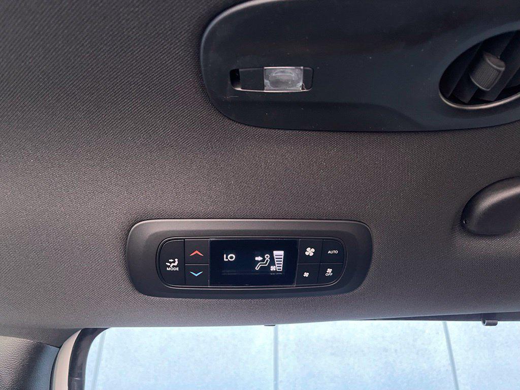 new 2027 Chrysler Pacifica car, priced at $43,725