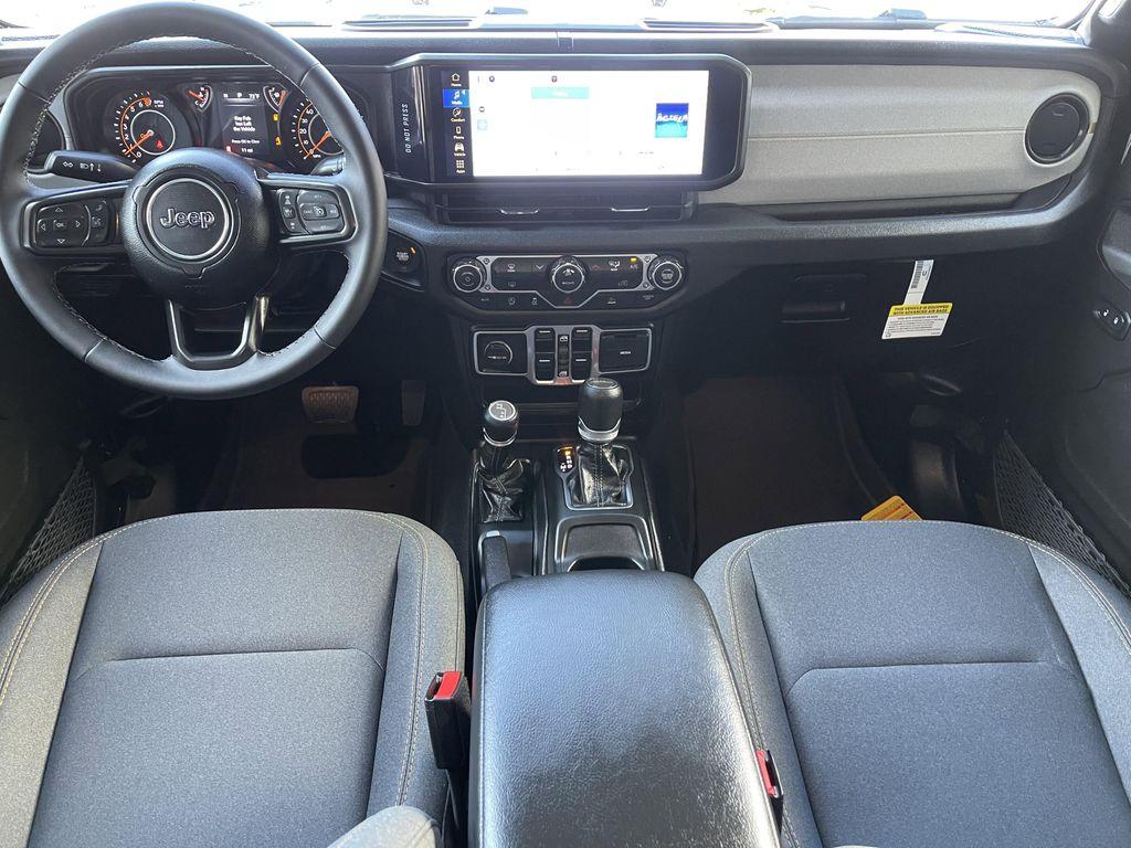 new 2026 Jeep Gladiator car, priced at $44,000
