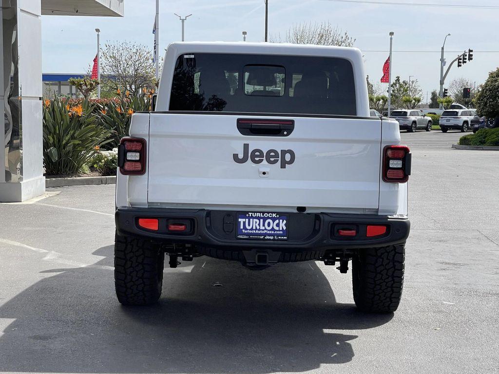 new 2026 Jeep Gladiator car, priced at $62,240