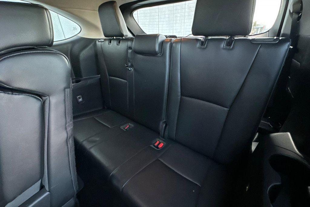 used 2023 Toyota Highlander car, priced at $34,345