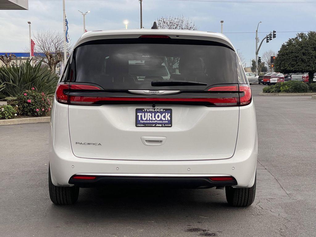 new 2026 Chrysler Pacifica car, priced at $43,135