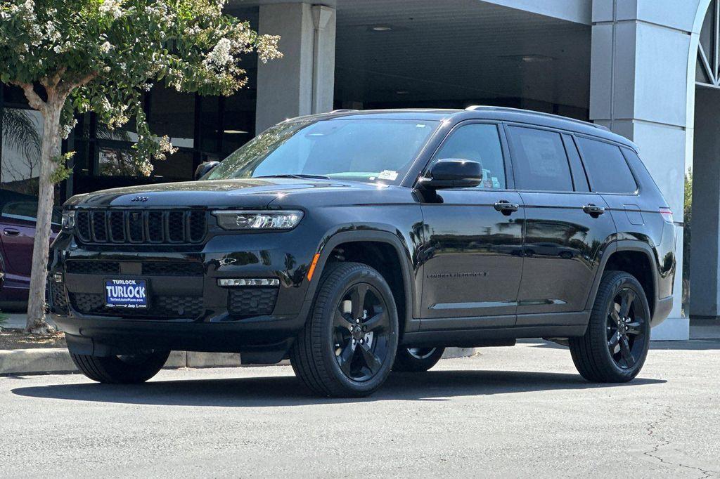 new 2025 Jeep Grand Cherokee L car, priced at $52,260