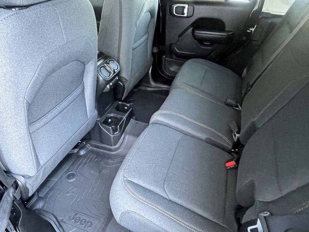 new 2026 Jeep Wrangler car, priced at $46,275
