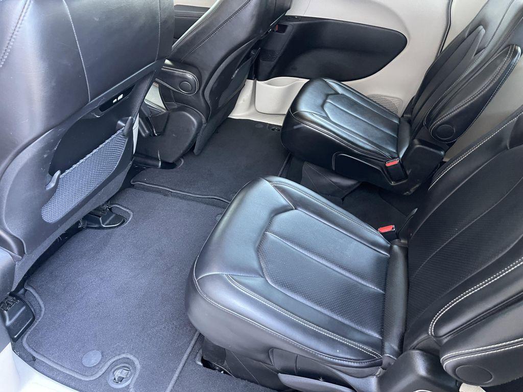 used 2024 Chrysler Pacifica car, priced at $26,485