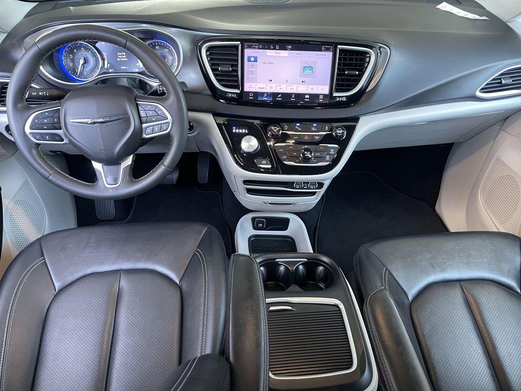 used 2024 Chrysler Pacifica car, priced at $26,485