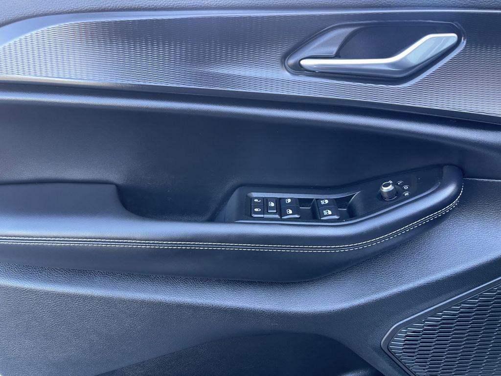 new 2025 Jeep Grand Cherokee L car, priced at $45,525