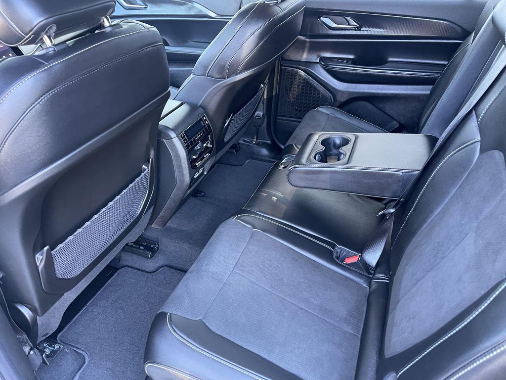 new 2025 Jeep Grand Cherokee L car, priced at $45,525