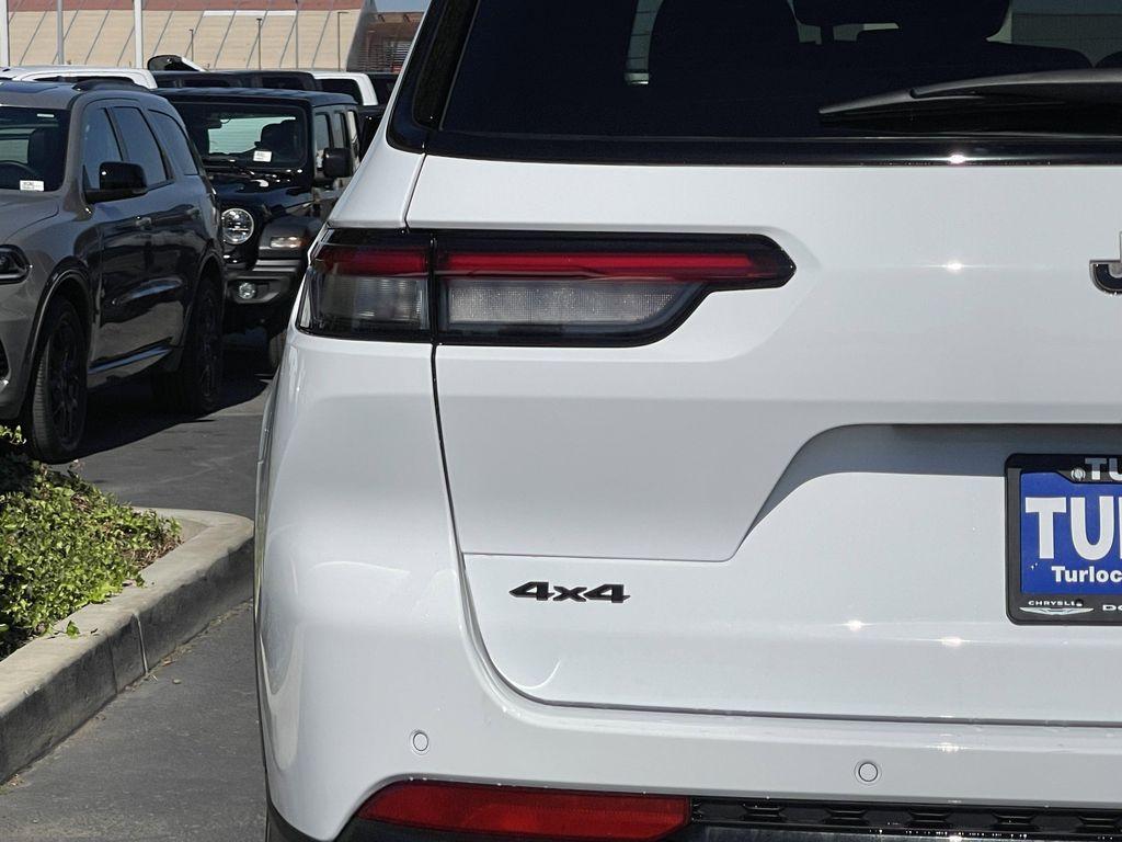 new 2025 Jeep Grand Cherokee L car, priced at $45,525