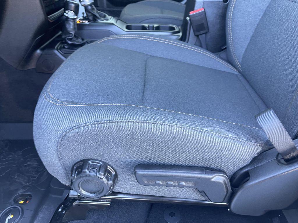 new 2026 Jeep Wrangler car, priced at $44,160