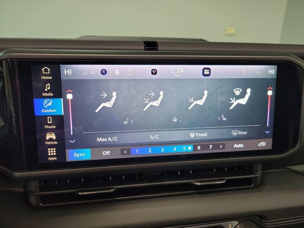 new 2025 Jeep Wrangler car, priced at $53,839