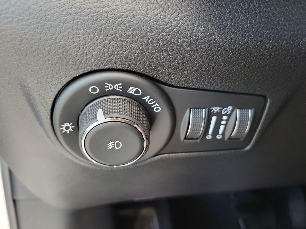 new 2026 Jeep Compass car, priced at $31,872