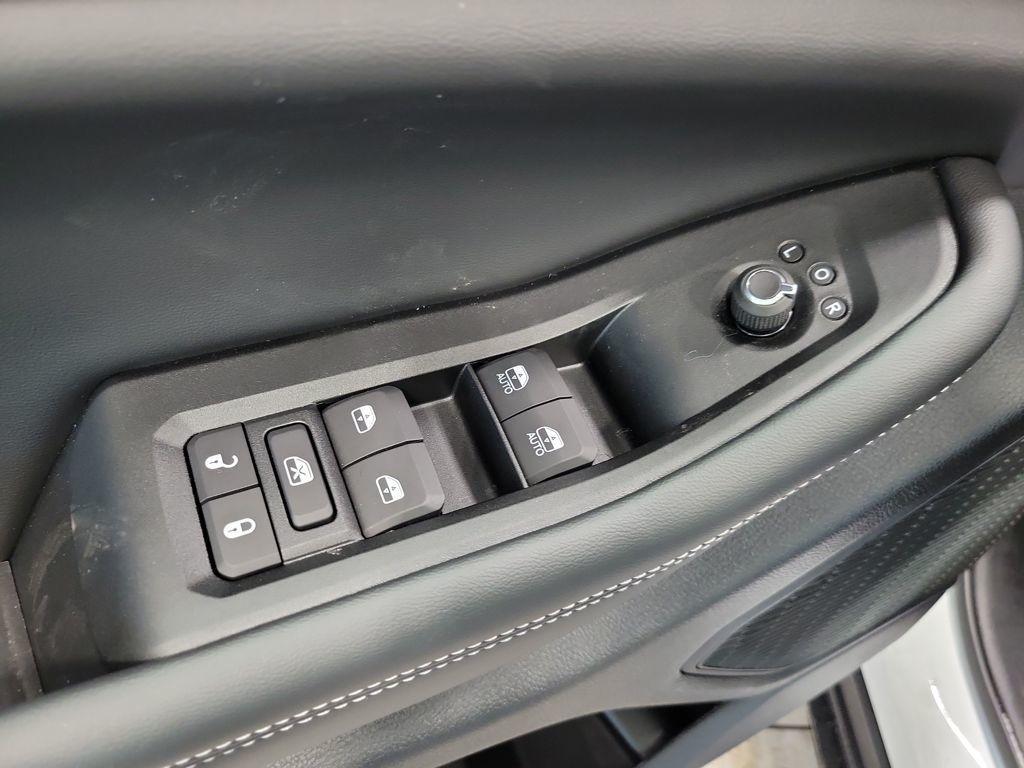 new 2025 Jeep Grand Cherokee L car, priced at $43,742