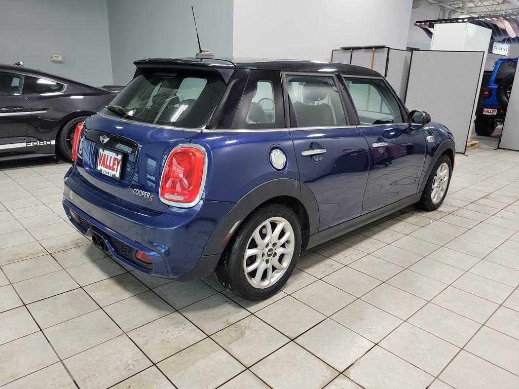 used 2015 MINI Hardtop car, priced at $10,999