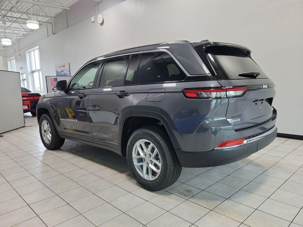 new 2026 Jeep Grand Cherokee car, priced at $41,806