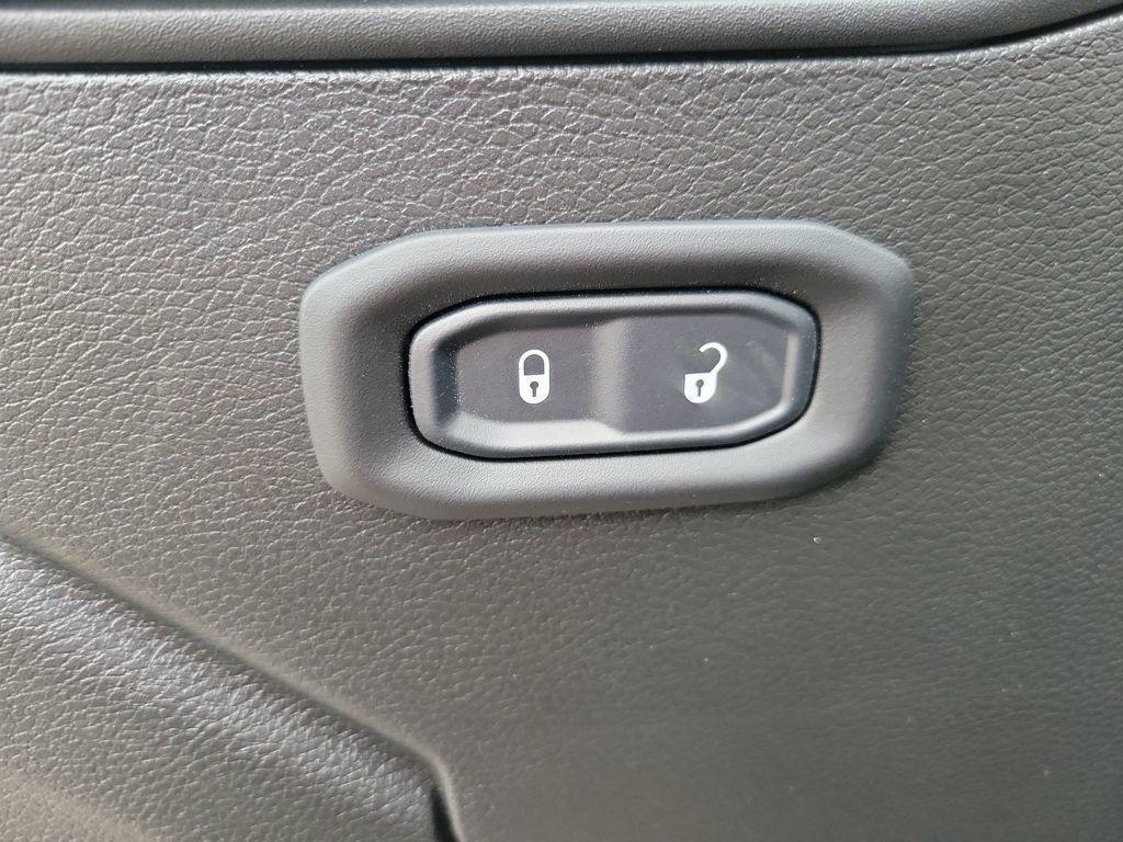 new 2026 Jeep Wrangler car, priced at $34,298