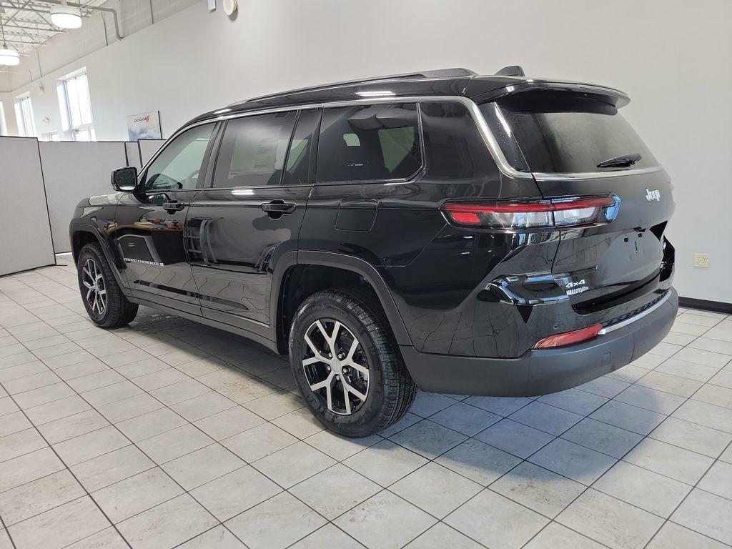 new 2025 Jeep Grand Cherokee L car, priced at $43,702